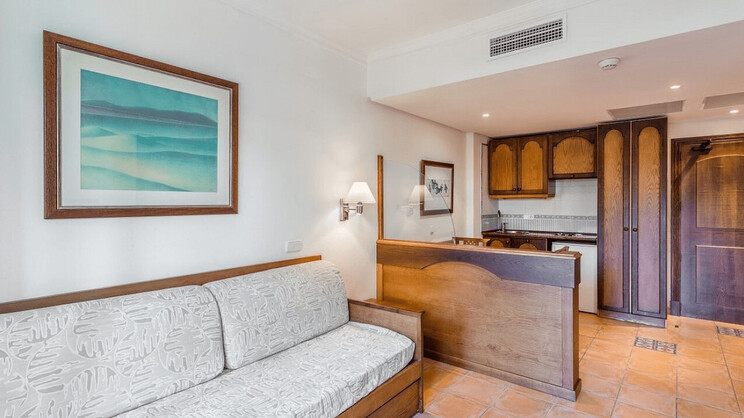 Vell Marí Hotel & Resort